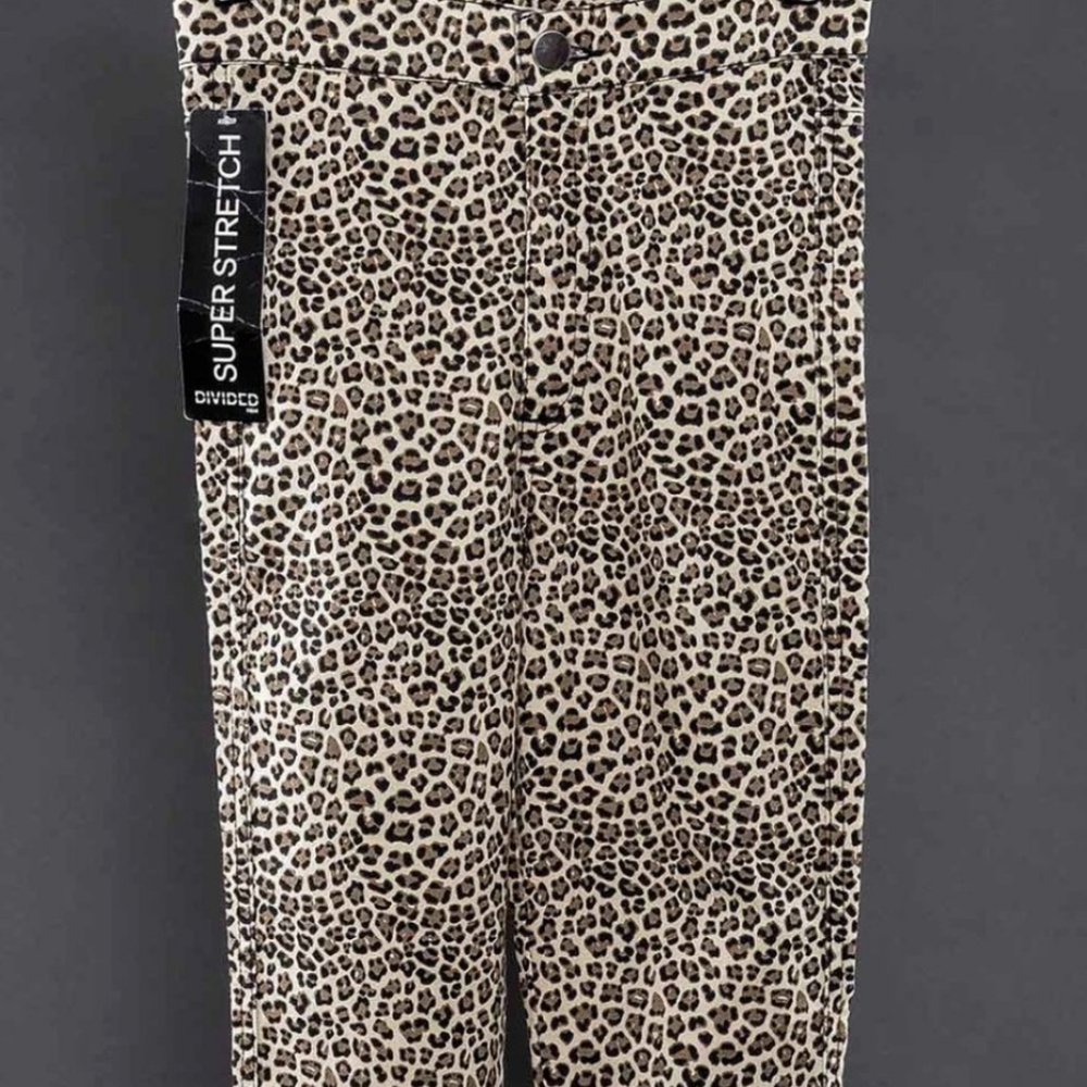 H&M Leopard High Waist Skinny Jeans